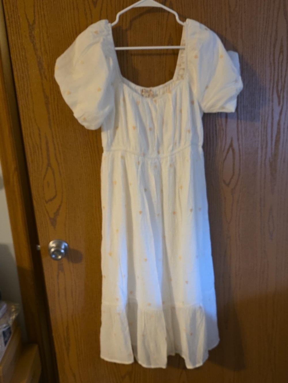 Hem & Thread White Midi Dress with Yellow Heart Embroidery. Ptp 17-18 W 14-20
